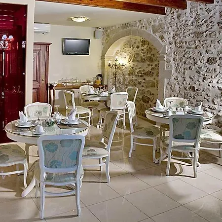 Antica Dimora Guest house 4*